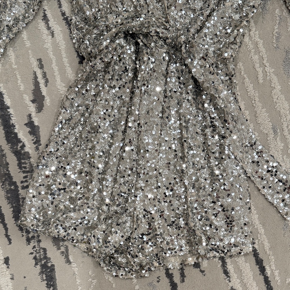 Zara Silver Sequin knotted Jumpsuit Romper - Picture 5 of 8